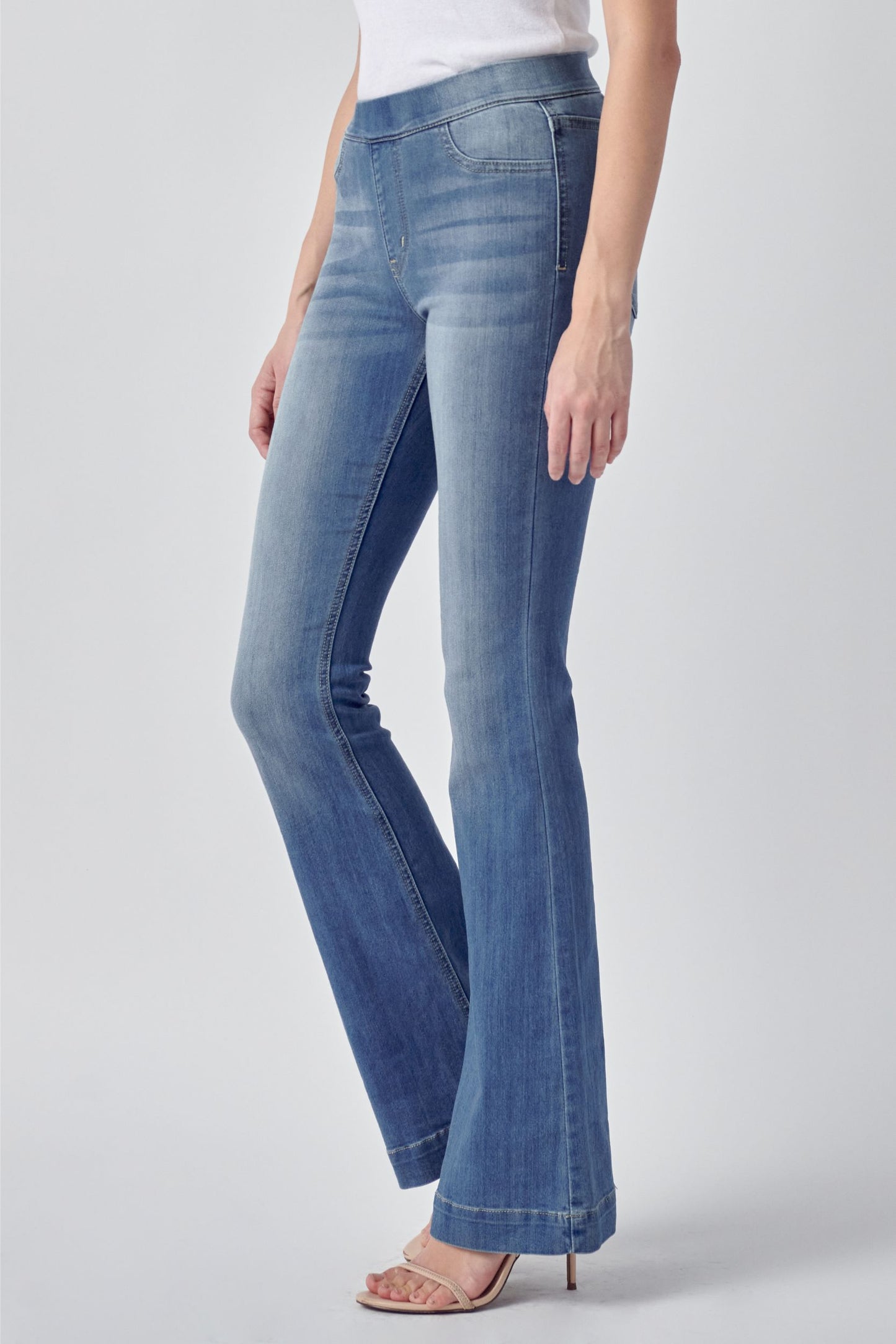 Mid Rise Flare Cello Jeans